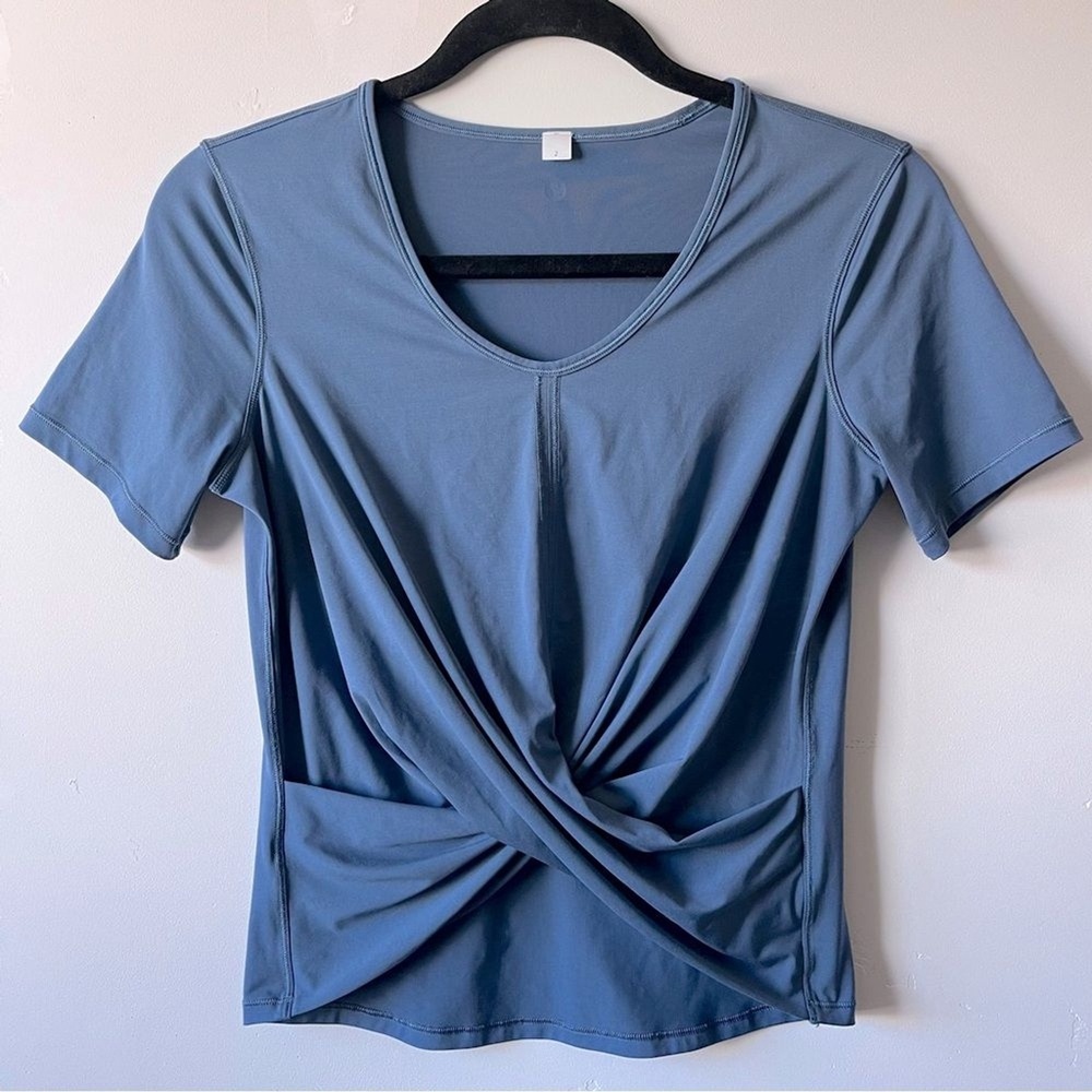 Lululemon Do the Daily Short Sleeve, Code Blue, Size 2